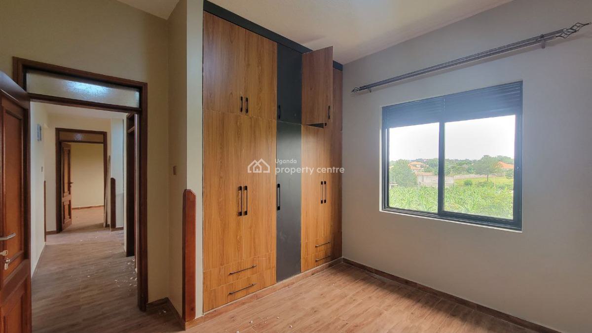 a Spacious and Luxurious 1 Bedroom, Kitukutwe, Kira Town, Wakiso, Central Region, Apartment for Rent