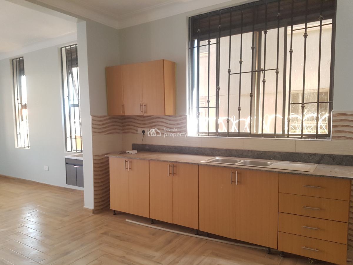 4 Bedroom Houses in Kira Town Along Mamerito Road, Mamerito Road, Kira Town, Wakiso, Central Region, Terraced Duplex for Sale