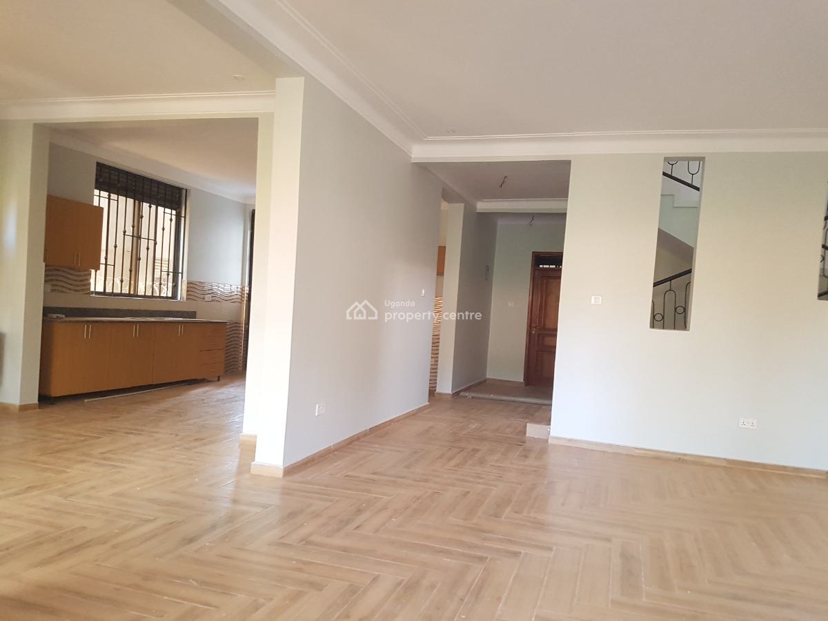 4 Bedroom Houses in Kira Town Along Mamerito Road, Mamerito Road, Kira Town, Wakiso, Central Region, Terraced Duplex for Sale