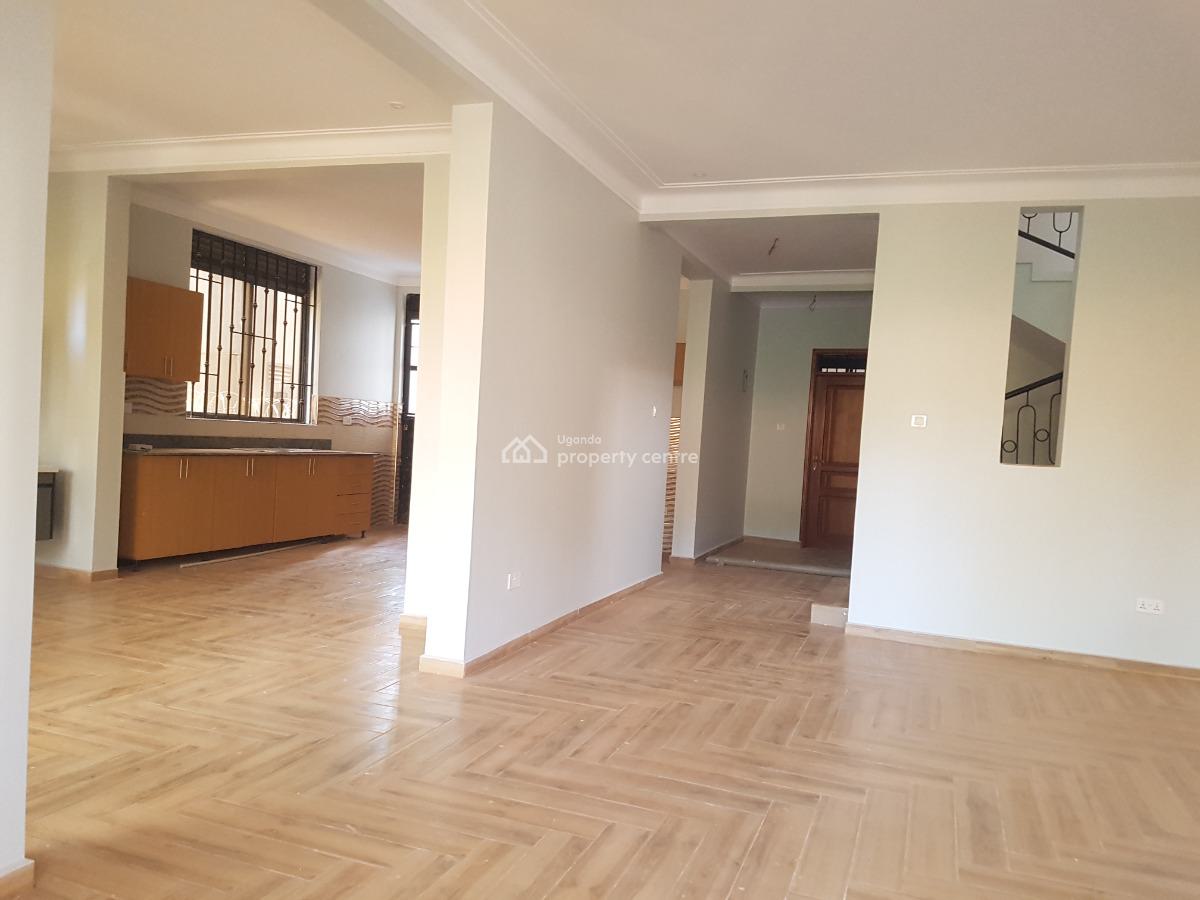 4 Bedroom Houses in Kira Town Along Mamerito Road, Mamerito Road, Kira Town, Wakiso, Central Region, Terraced Duplex for Sale