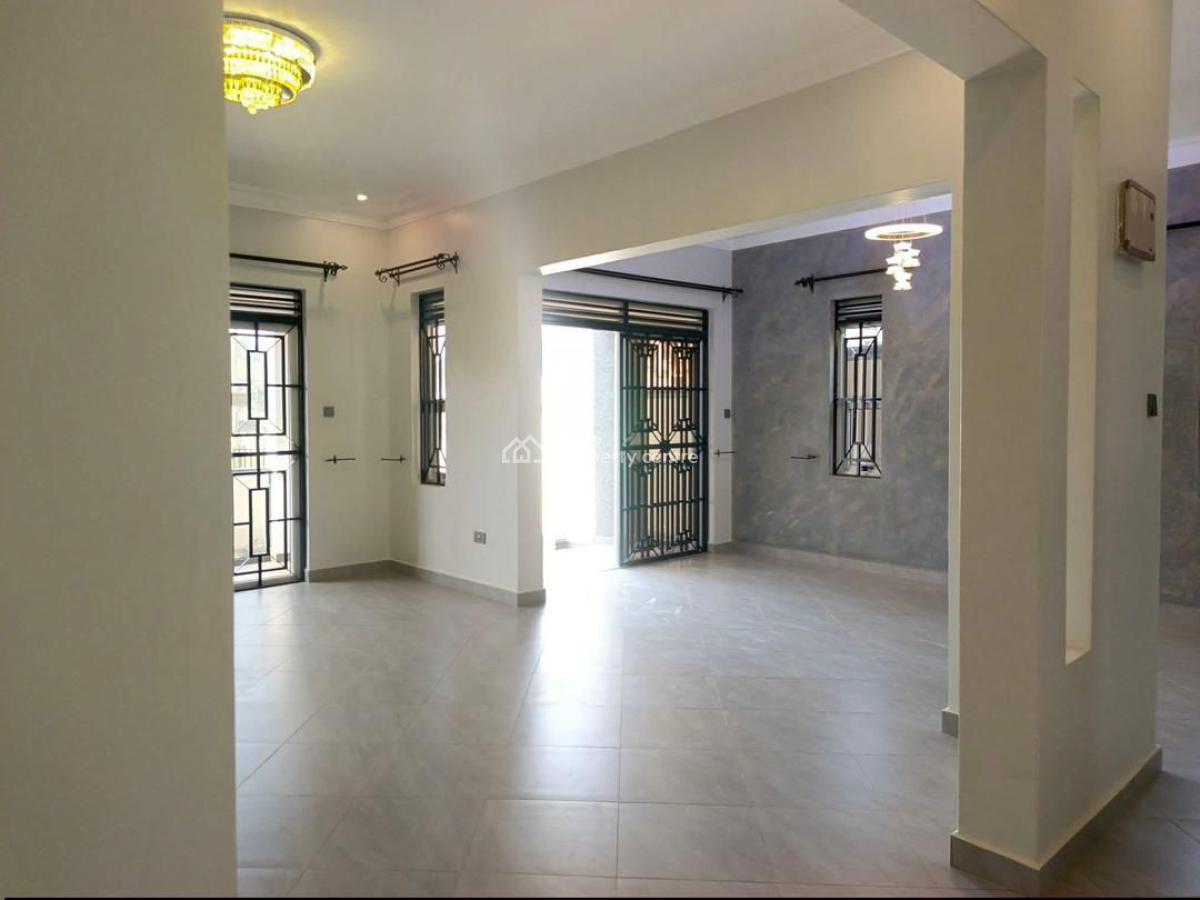 Beautiful 4 Bedroom House in Kira Town Along Mamerito Road, Kira Town Mamerito Road, Kira Town, Wakiso, Central Region, Terraced Bungalow for Sale