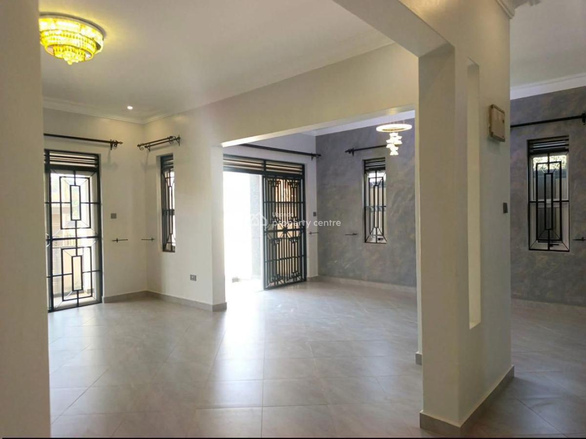 Beautiful 4 Bedroom House in Kira Town Along Mamerito Road, Kira Town Mamerito Road, Kira Town, Wakiso, Central Region, Terraced Bungalow for Sale