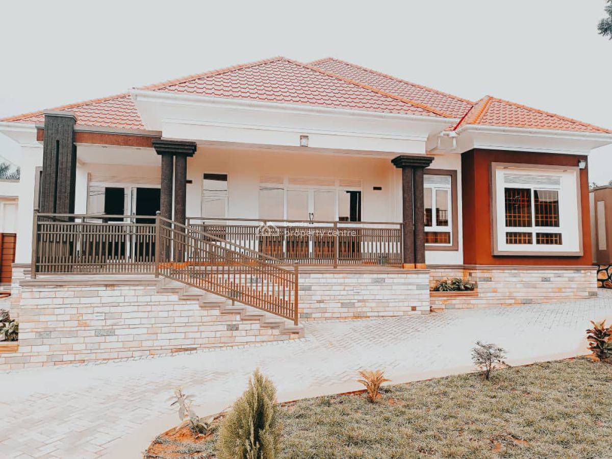 4 Bedroom House in Namugongo Town, Namugongo Town, Wakiso, Central Region, Terraced Bungalow for Sale