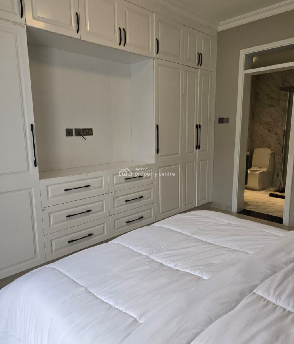 Luxury 3 Bedroom Apartment with Excellent Facilities., Kololo, Kampala, Central Region, Apartment for Rent
