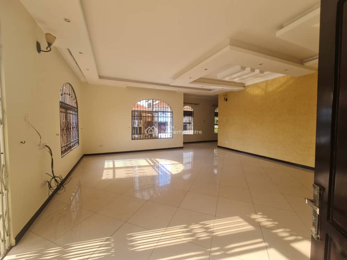 a Spacious and Luxurious 5 Bedroom, Ntinda, Nakawa, Kampala, Central Region, House for Rent