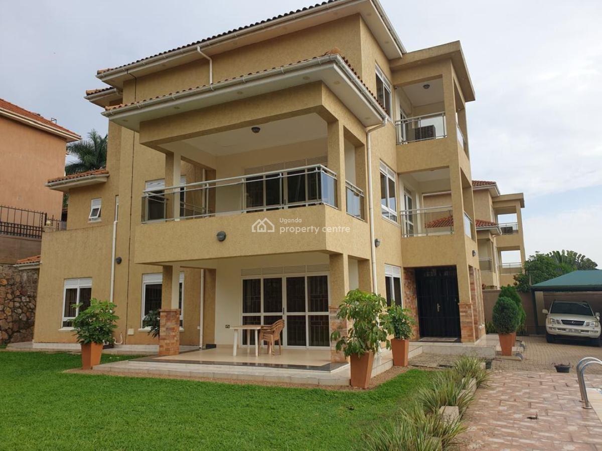 Luxurious 6 Bedroom House in Munyonyo, Munyonyo, Wakiso, Central Region, Terraced Duplex for Sale