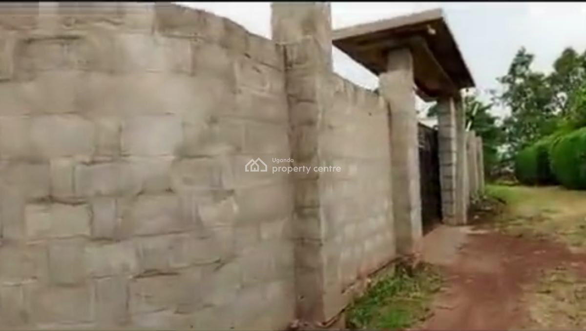 Modern 4 Bedroom House, Mparo, Masindi Road, Hoima, Western Region, House for Sale