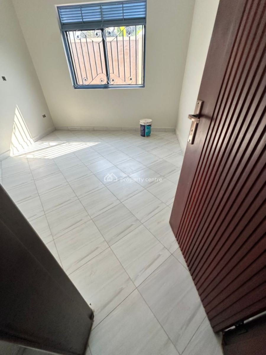 New 3 Bedroom House in Kira Kimwanyi, Kira Kimwanyi, Kira Town, Wakiso, Central Region, Terraced Bungalow for Sale