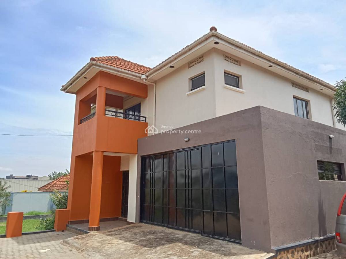 5 Bedroom House in Kira Nakwero, Kira-nakwero Canani Estate, Kira Town, Wakiso, Central Region, Terraced Duplex for Sale