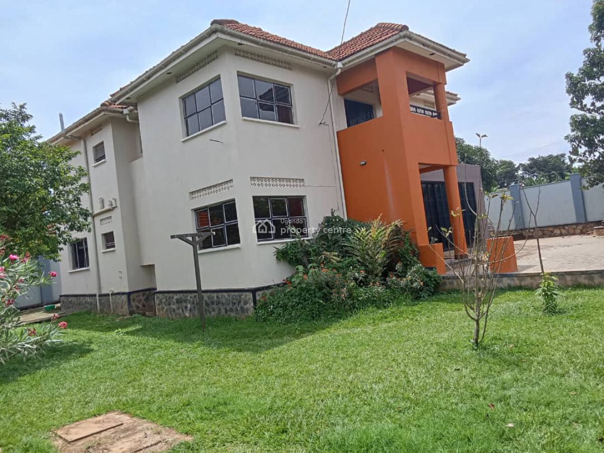5 Bedroom House in Kira Nakwero, Kira-nakwero Canani Estate, Kira Town, Wakiso, Central Region, Terraced Duplex for Sale