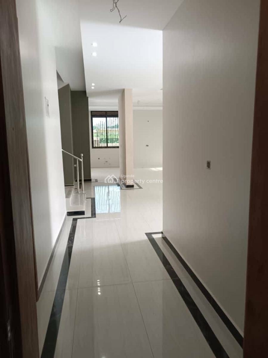 Luxury 6 Bedroom House in Najjera Kira Road, Najjera, Kira Road, Kira Town, Wakiso, Central Region, Terraced Duplex for Sale