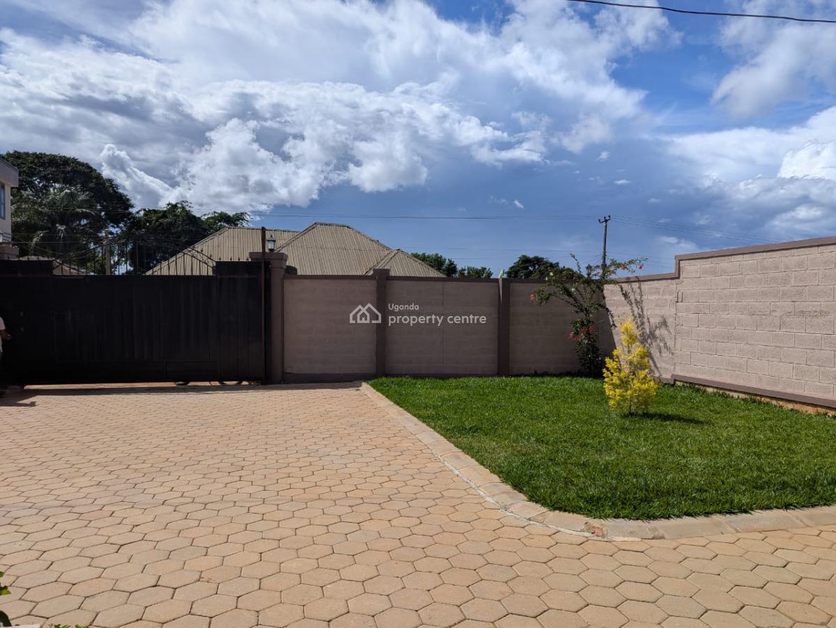 New 3 Bedroom House in Bweya Kajjansi, Bweya Kajjansi, Wakiso, Central Region, Terraced Bungalow for Sale