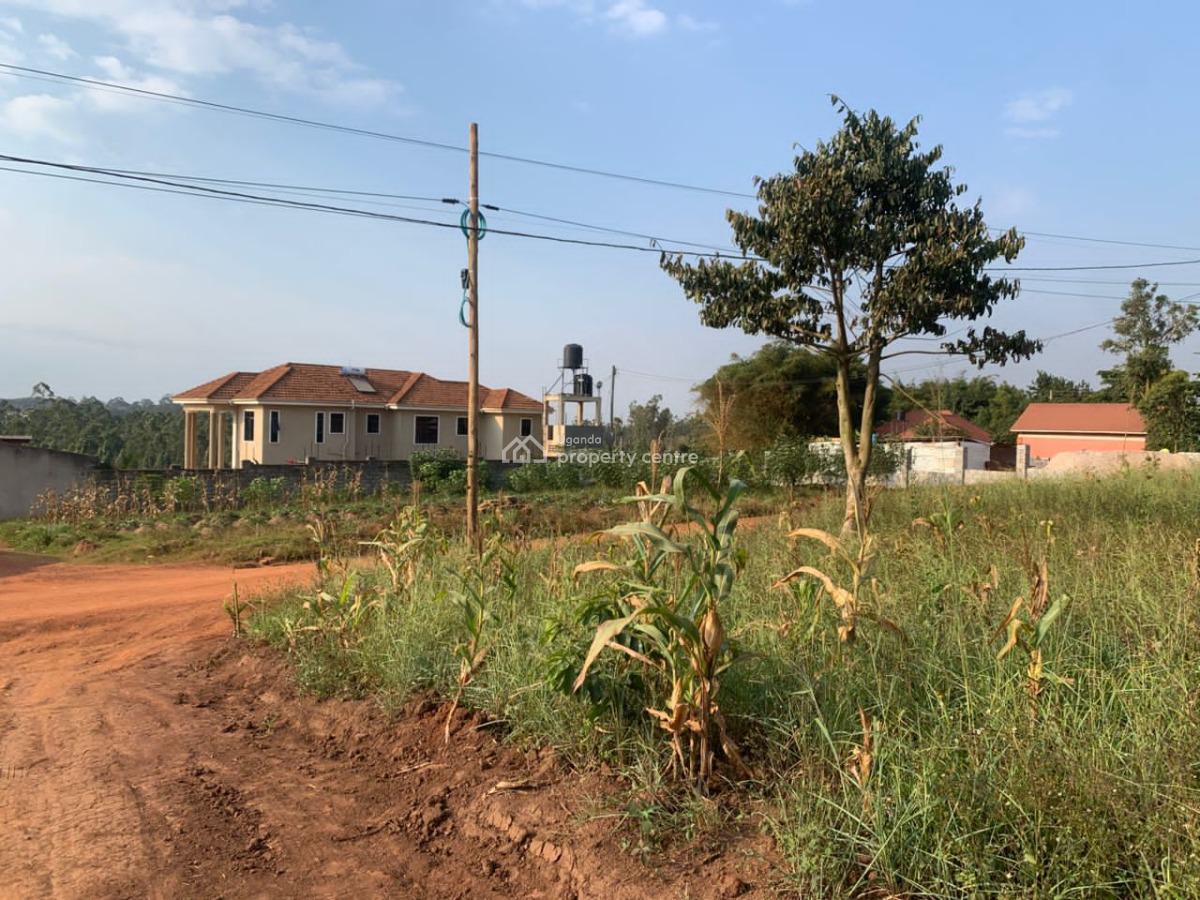 Residential Plots in Buwaate, Buwaate, Wakiso, Central Region, Residential Land for Sale