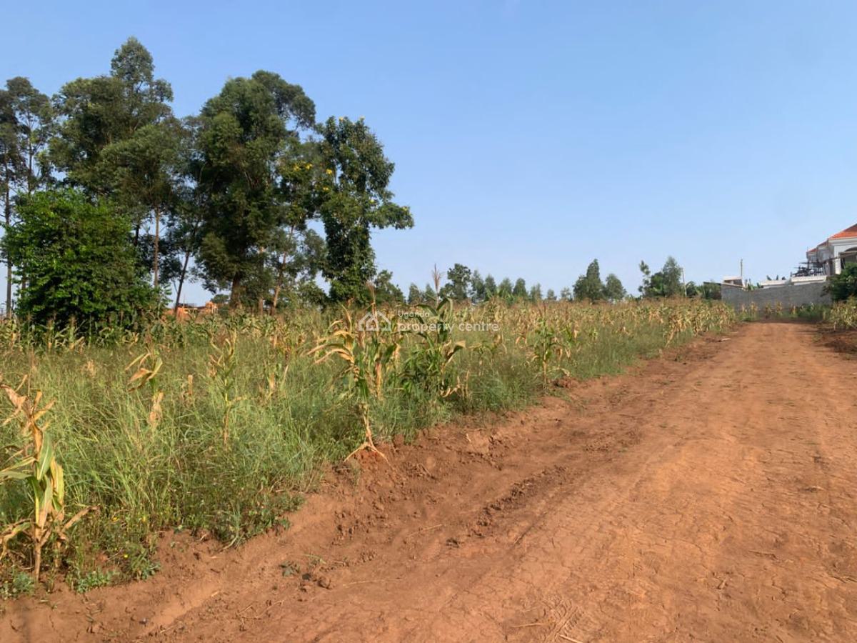 Residential Plots in Buwaate, Buwaate, Wakiso, Central Region, Residential Land for Sale