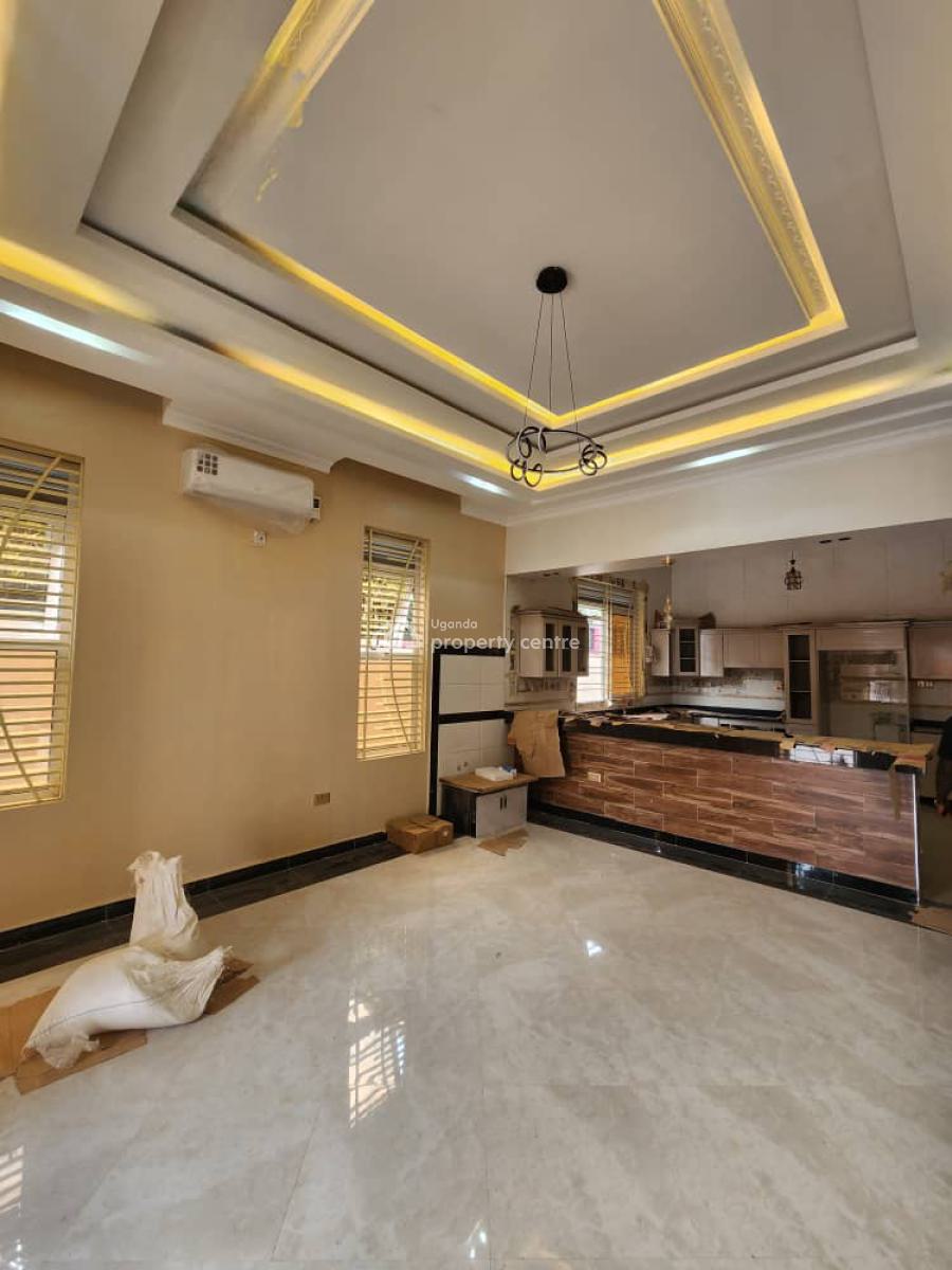 Beautiful 4 Bedroom House in Bwebajja, Bwebajja Arkright Estate, Wakiso, Central Region, Terraced Bungalow for Sale