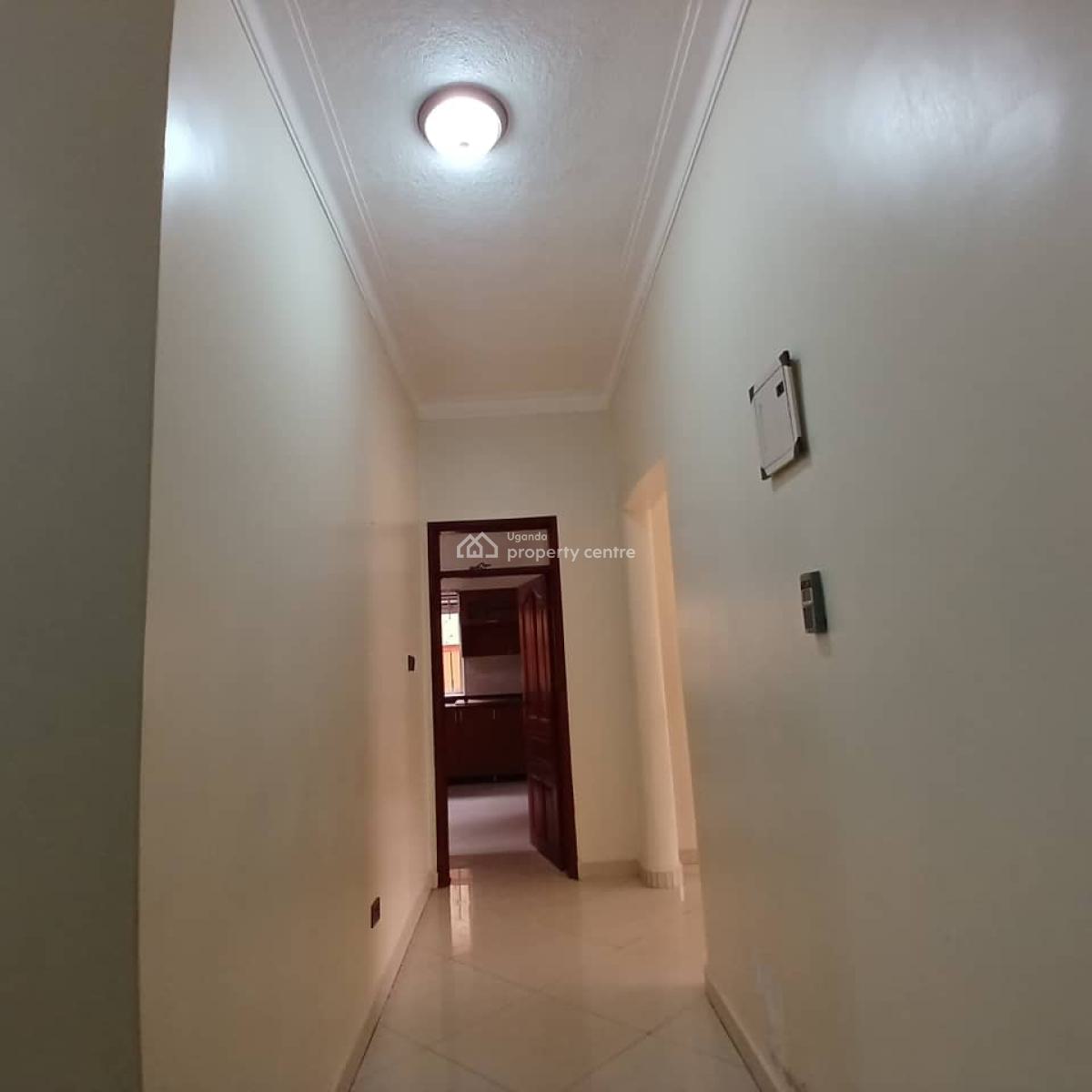 a Stand Alone 4 Bedroom House, Kyambogo, Kampala, Central Region, Detached Bungalow for Rent