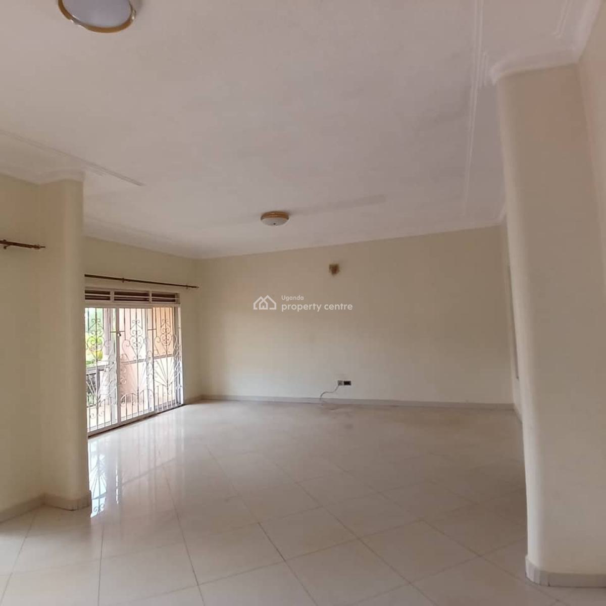 a Stand Alone 4 Bedroom House, Kyambogo, Kampala, Central Region, Detached Bungalow for Rent