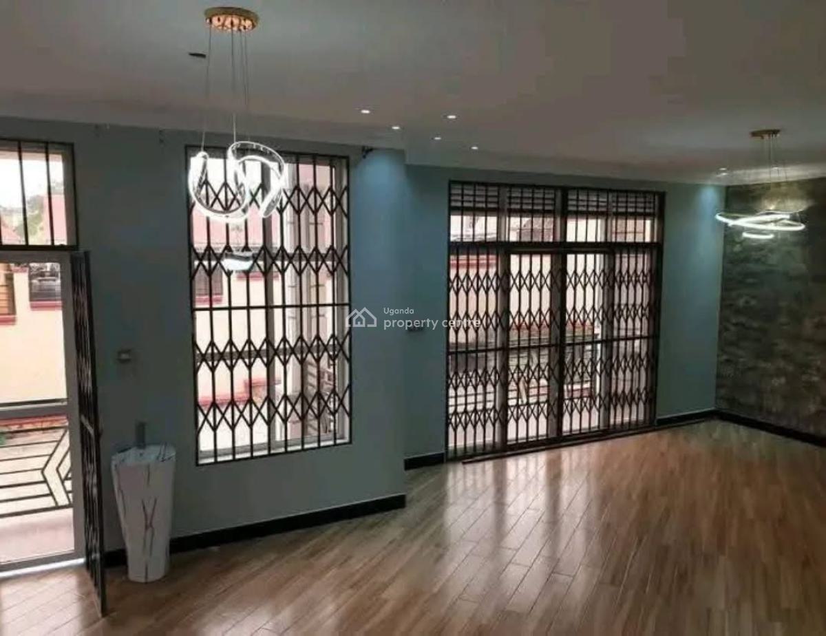 5 Bedroom House in Kyanja Kampala, Kyanja, Kampala, Central Region, Terraced Duplex for Sale