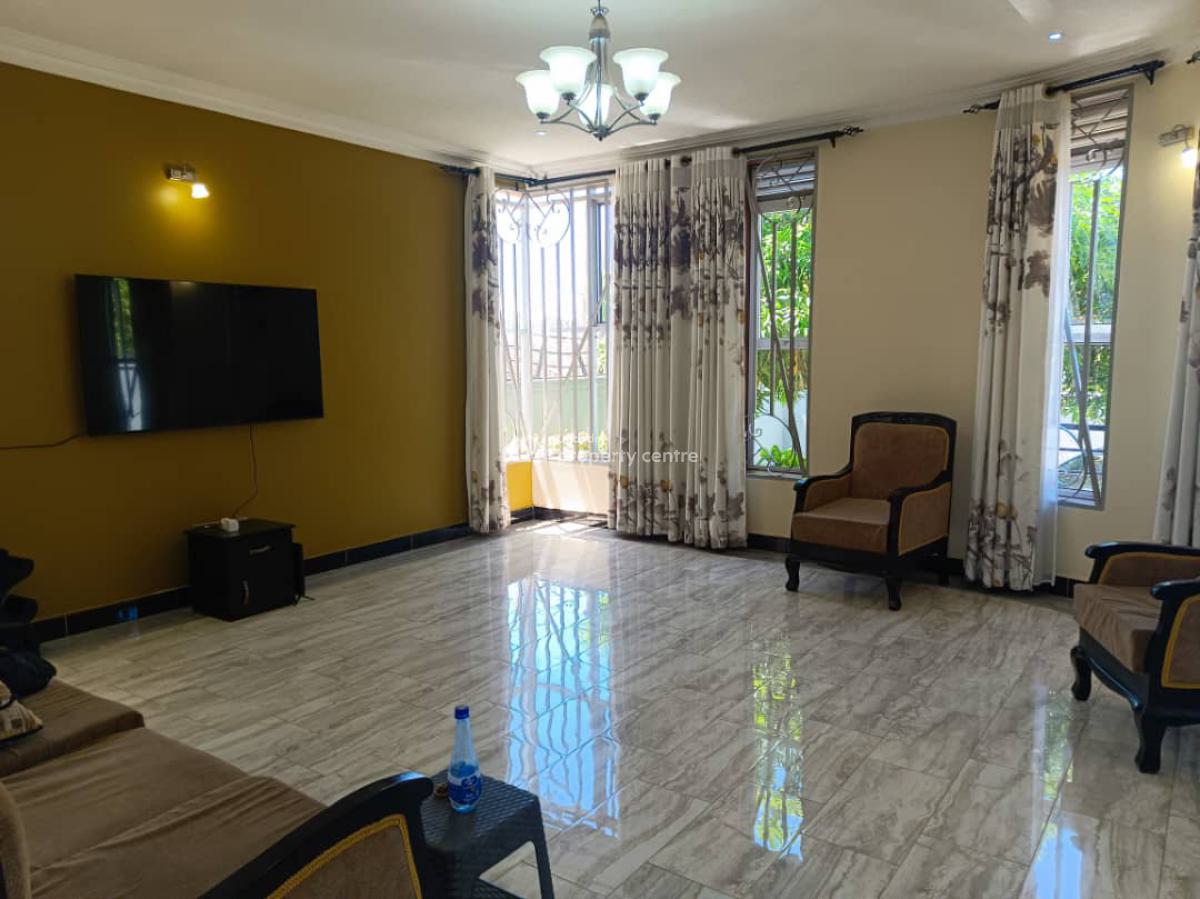 Lakeview 4 Bedroom House in Muyenga Bukasa, Muyenga Bukasa, Wakiso, Central Region, Terraced Duplex for Sale