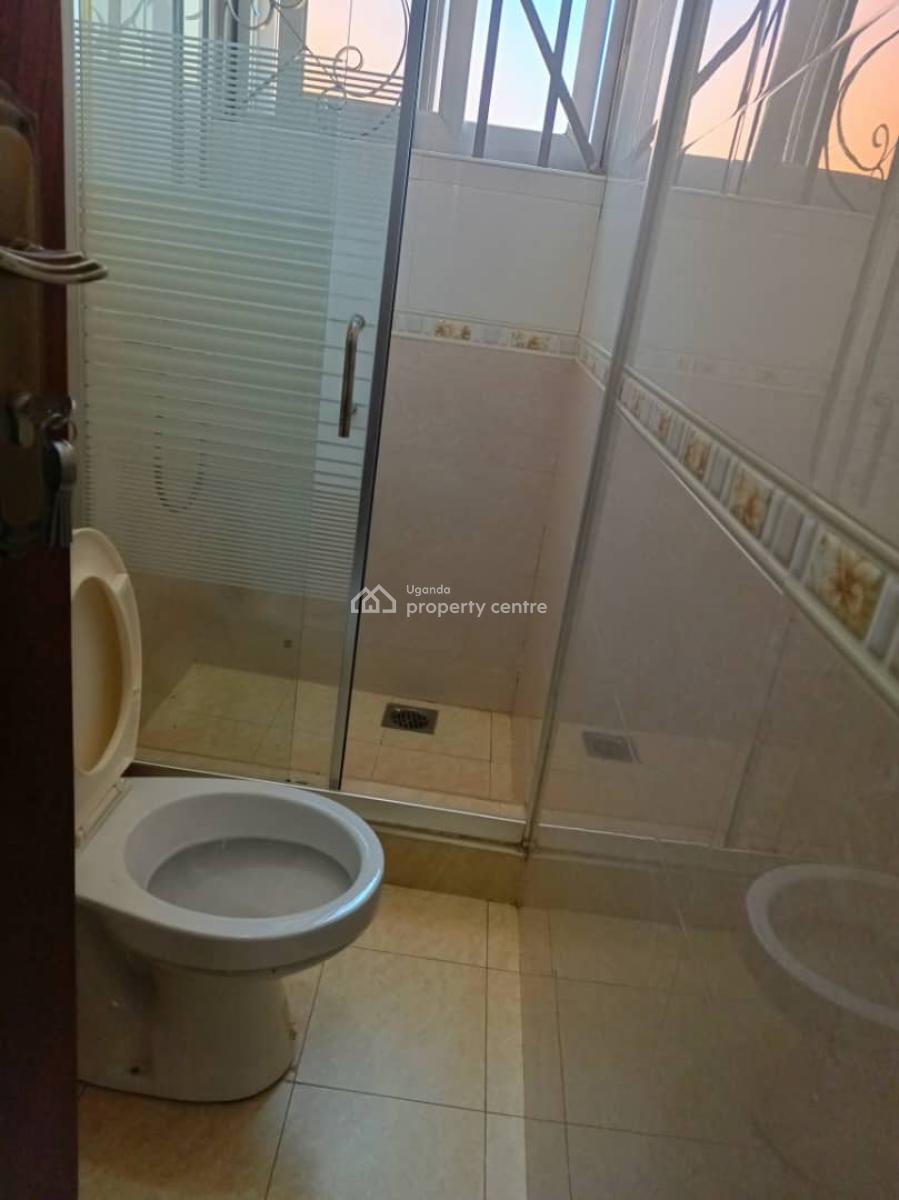 Lakeview 4 Bedroom House in Muyenga Bukasa, Muyenga Bukasa, Wakiso, Central Region, Terraced Duplex for Sale