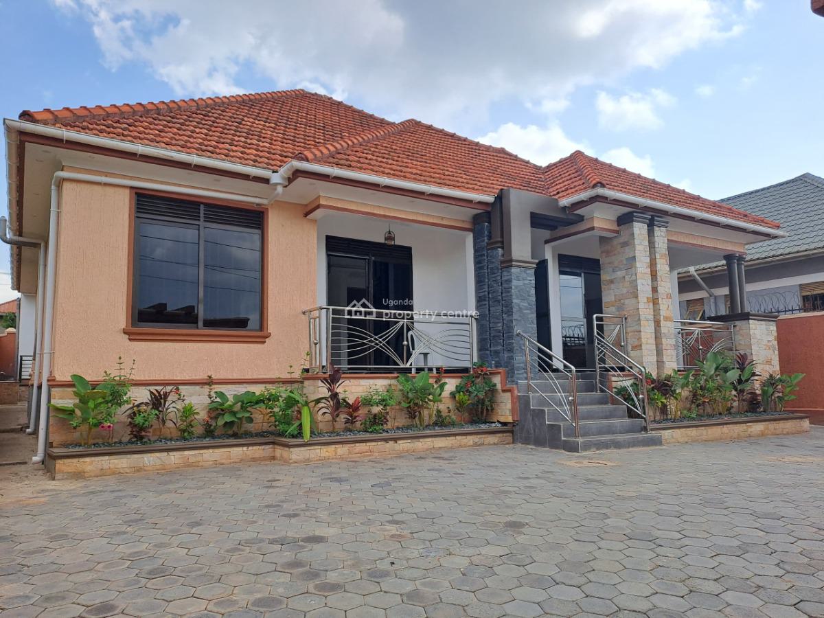 Beautiful 4 Bedroom House in Kira, Kira Mulawa, Kira Town, Wakiso, Central Region, Terraced Bungalow for Sale
