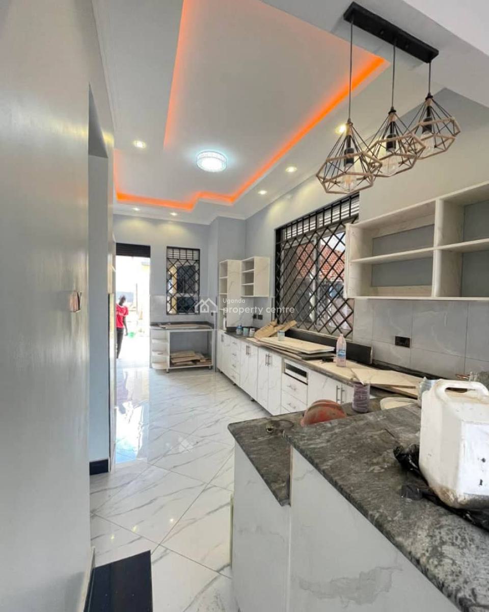 Beautiful Newly Built 4 Bedroom House in Kisaasi, Kisaasi, Kampala, Central Region, Terraced Bungalow for Sale
