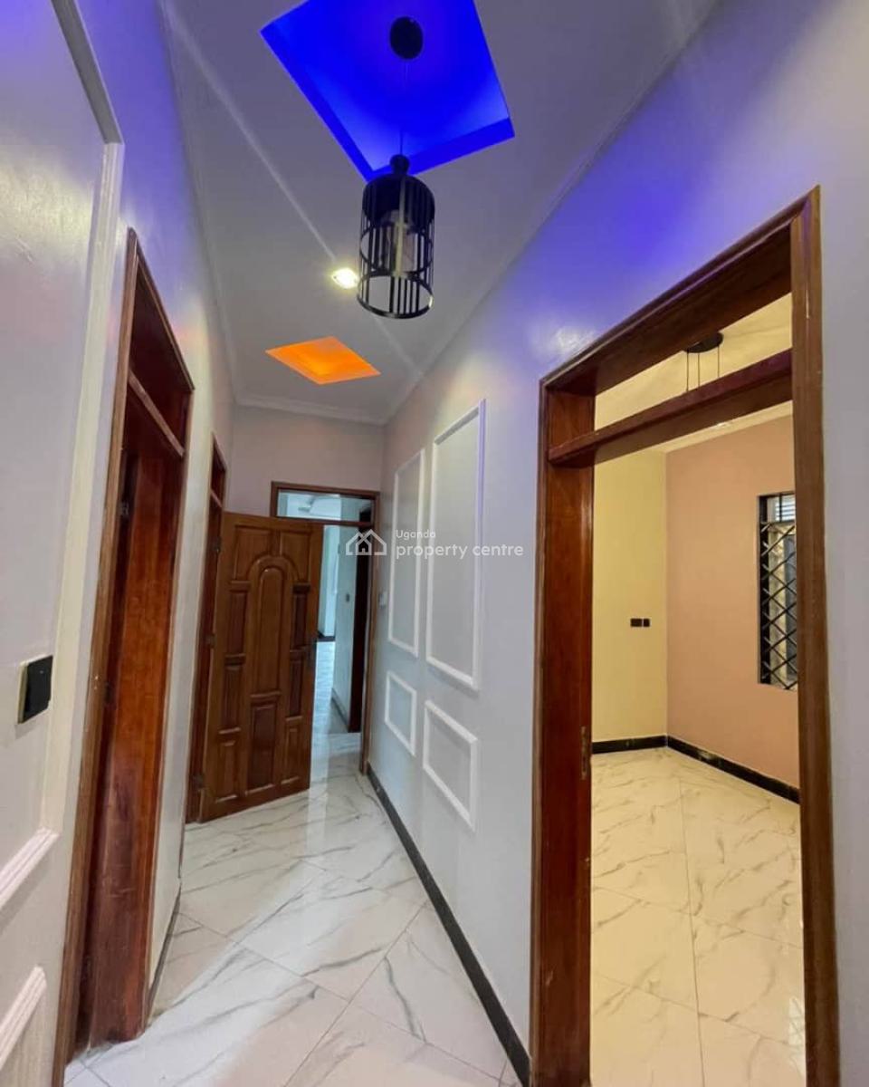 Beautiful Newly Built 4 Bedroom House in Kisaasi, Kisaasi, Kampala, Central Region, Terraced Bungalow for Sale