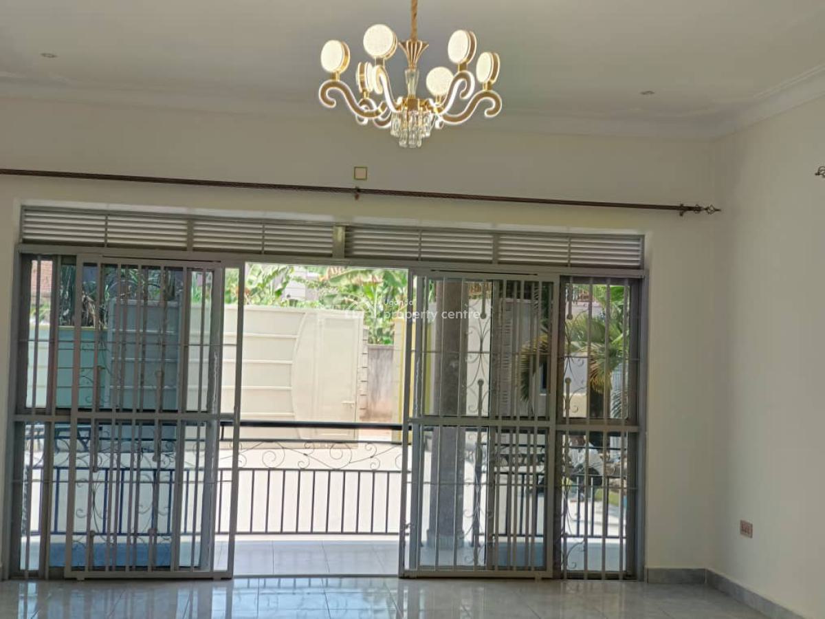 Beautiful New 5 Bedroom House in Kigo, Mutungo Kigo, Kampala, Central Region, Terraced Bungalow for Sale