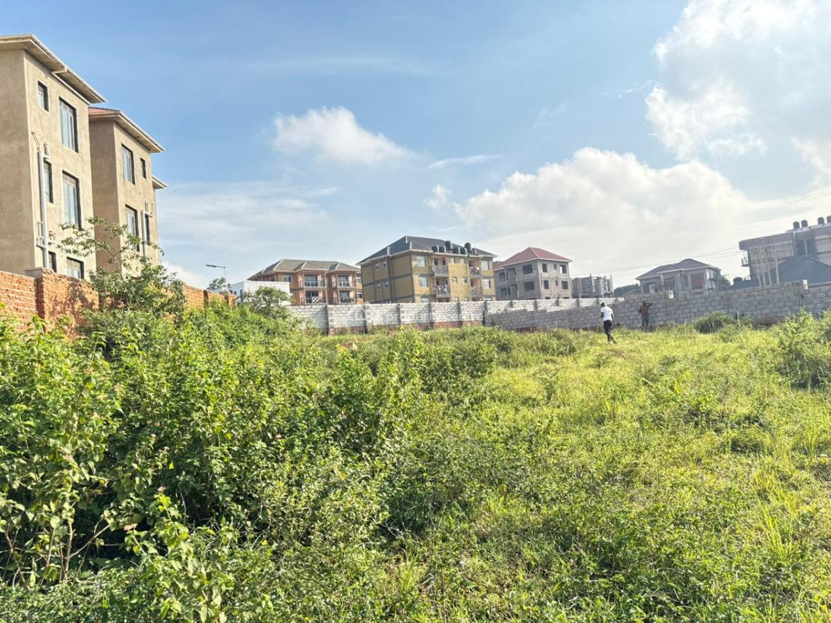 Residential Land in Kira Town, Kira Town-mamerito Road, Kira Town, Wakiso, Central Region, Residential Land for Sale