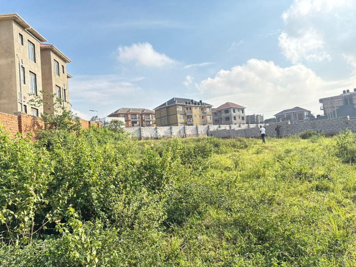 Residential Land in Kira Town, Kira Town-mamerito Road, Kira Town, Wakiso, Central Region, Residential Land for Sale