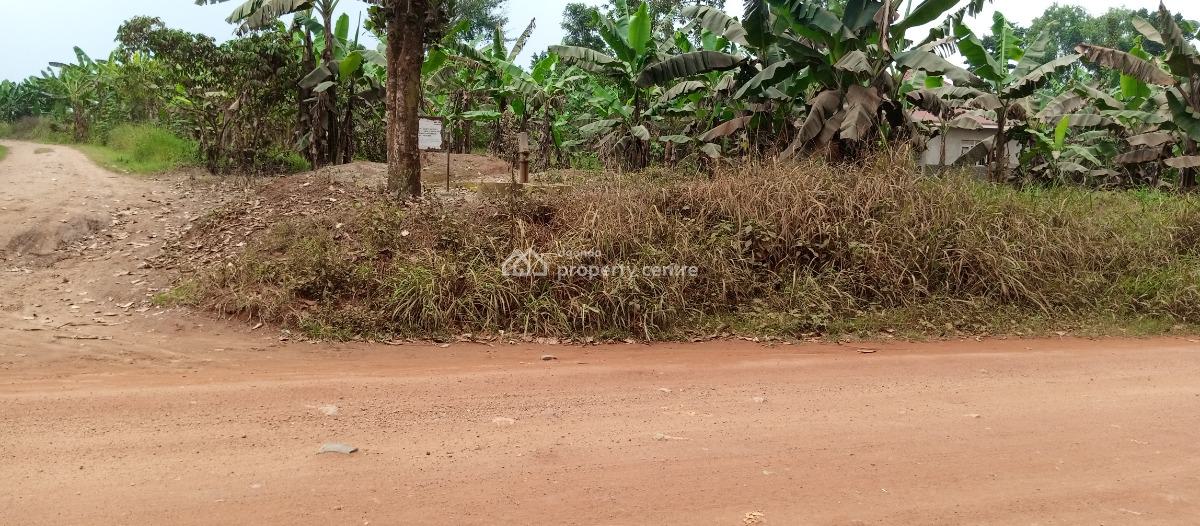 Kakiri Plot at 29m,few Meters From Kakiri Police Station, Kakiri, Wakiso, Central Region, Mixed-use Land for Sale