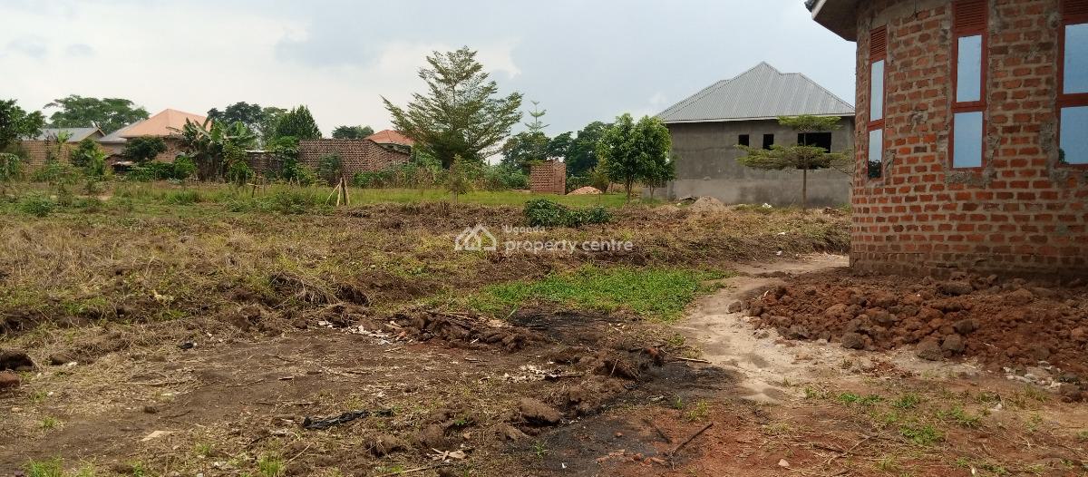 Kakiri Plot at 29m,few Meters From Kakiri Police Station, Kakiri, Wakiso, Central Region, Mixed-use Land for Sale