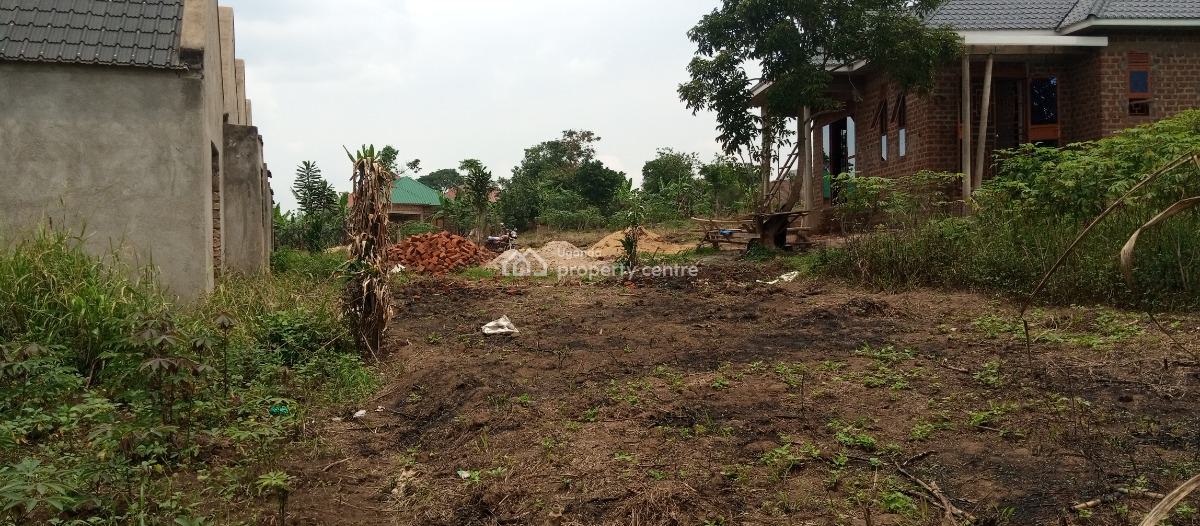Kakiri Plot at 29m,few Meters From Kakiri Police Station, Kakiri, Wakiso, Central Region, Mixed-use Land for Sale