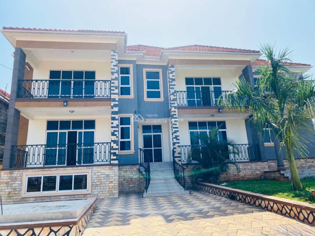 Luxury 7 Bedroom House in Munyonyo, Munyonyo, Kampala, Central Region, Terraced Duplex for Sale