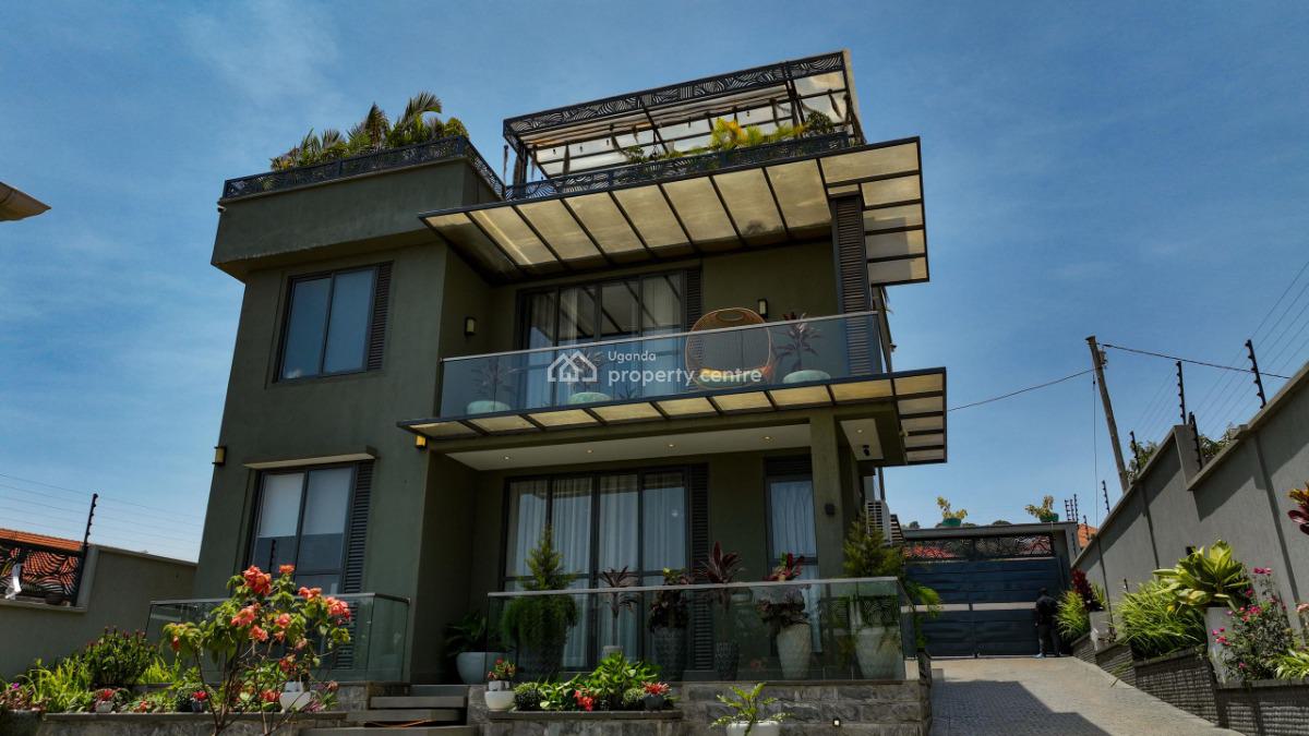 Luxury 4 Bedroom in Munyonyo Kigo, Kigo Munyonyo Road, Kampala, Central Region, Terraced Duplex for Sale
