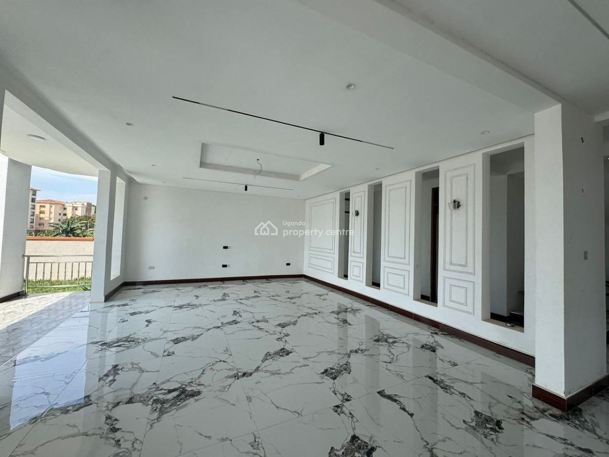 Luxury 5 Bedroom House with a Lakeview in Munyonyo Kigo, Kigo, Munyonyo, Kampala, Central Region, Terraced Duplex for Sale