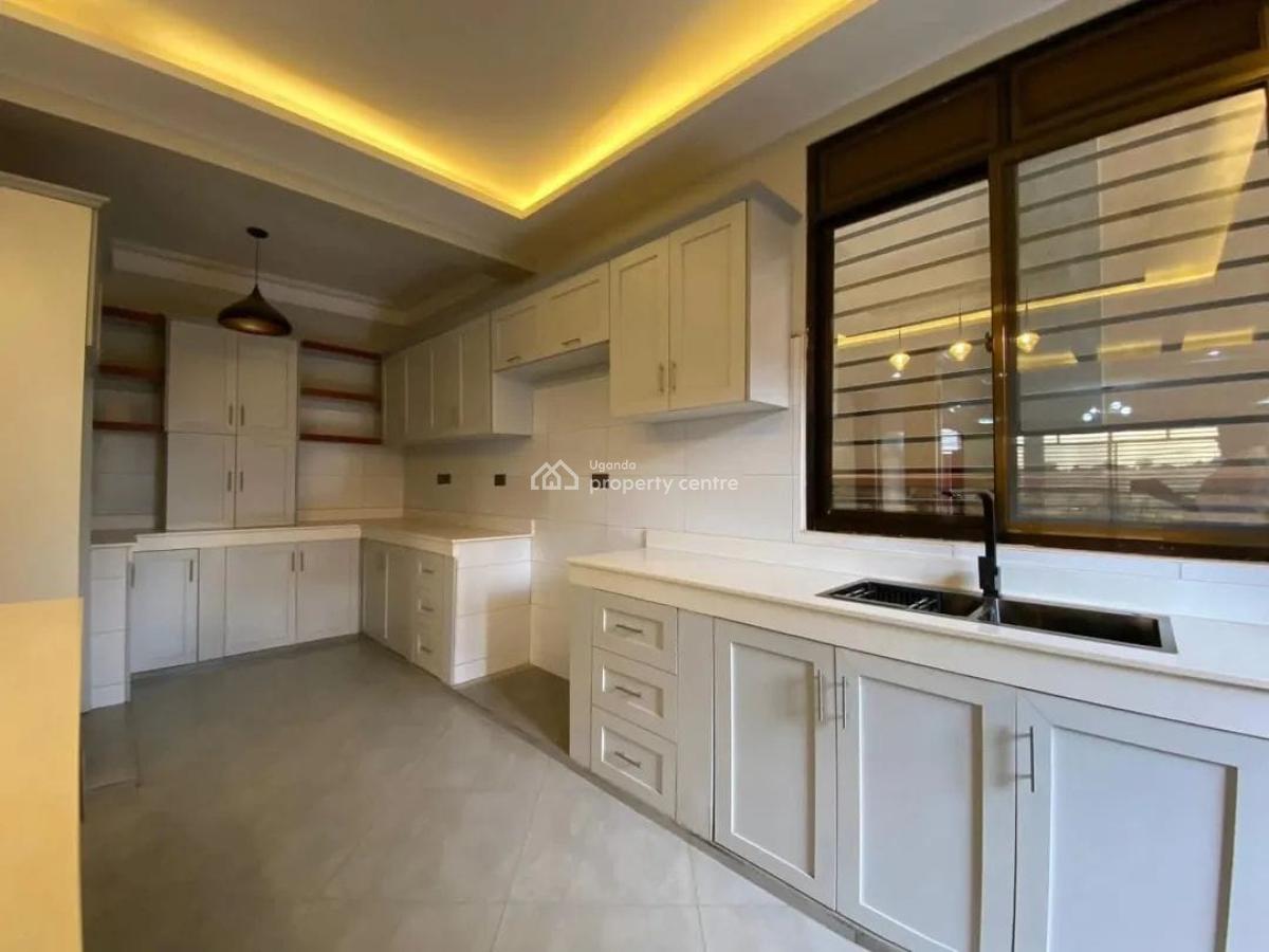 Luxury 5 Bedroom House in Kira Town, Kira Mulawa, Shimon Estate, Kira Town, Wakiso, Central Region, Terraced Duplex for Sale
