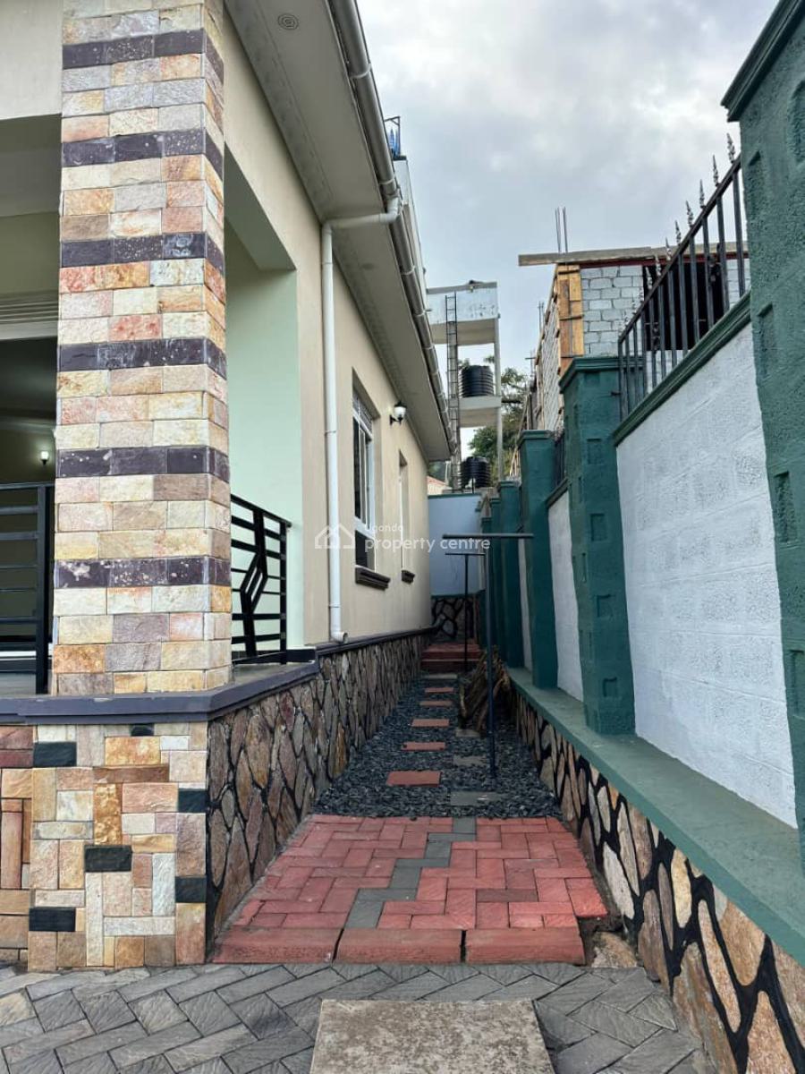 Newly Built House in Namulanda Off Entebbe Road, Entebbe Road Namulanda, Wakiso, Central Region, Terraced Bungalow for Sale