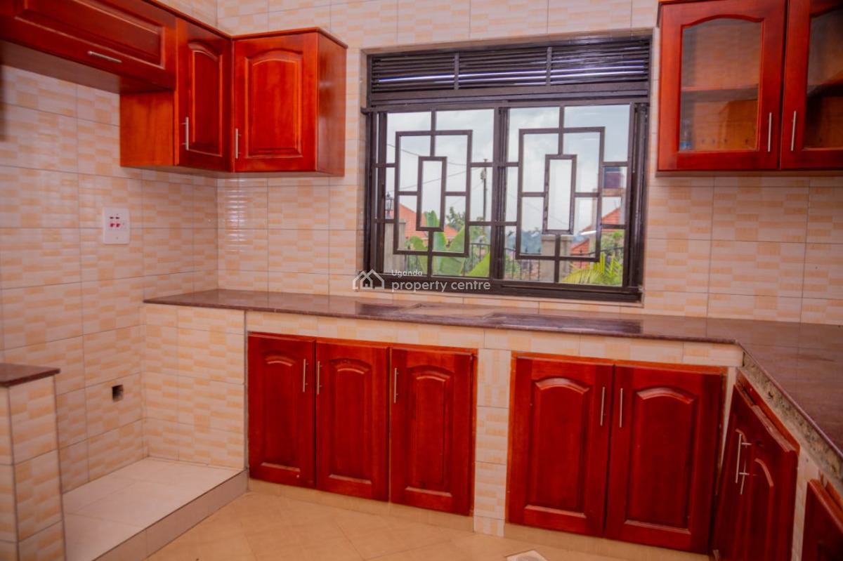 4 Bedroom House in Namugongo Msindye, Namugongo Msindye Hill, Wakiso, Central Region, Terraced Bungalow for Sale