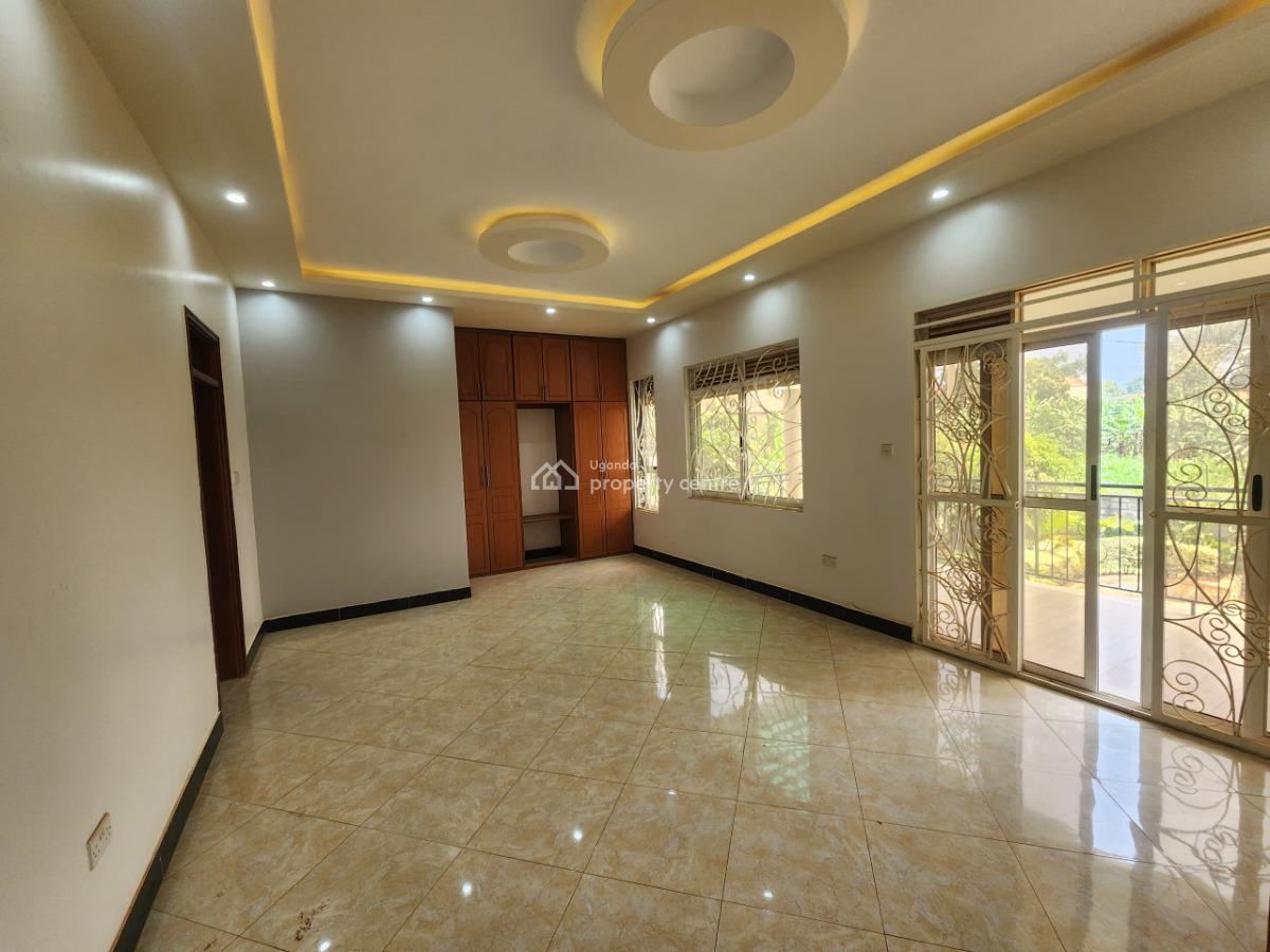 5 Bedroom Apartment, Kira,bulindo, Kira Town, Wakiso, Central Region, Apartment for Sale