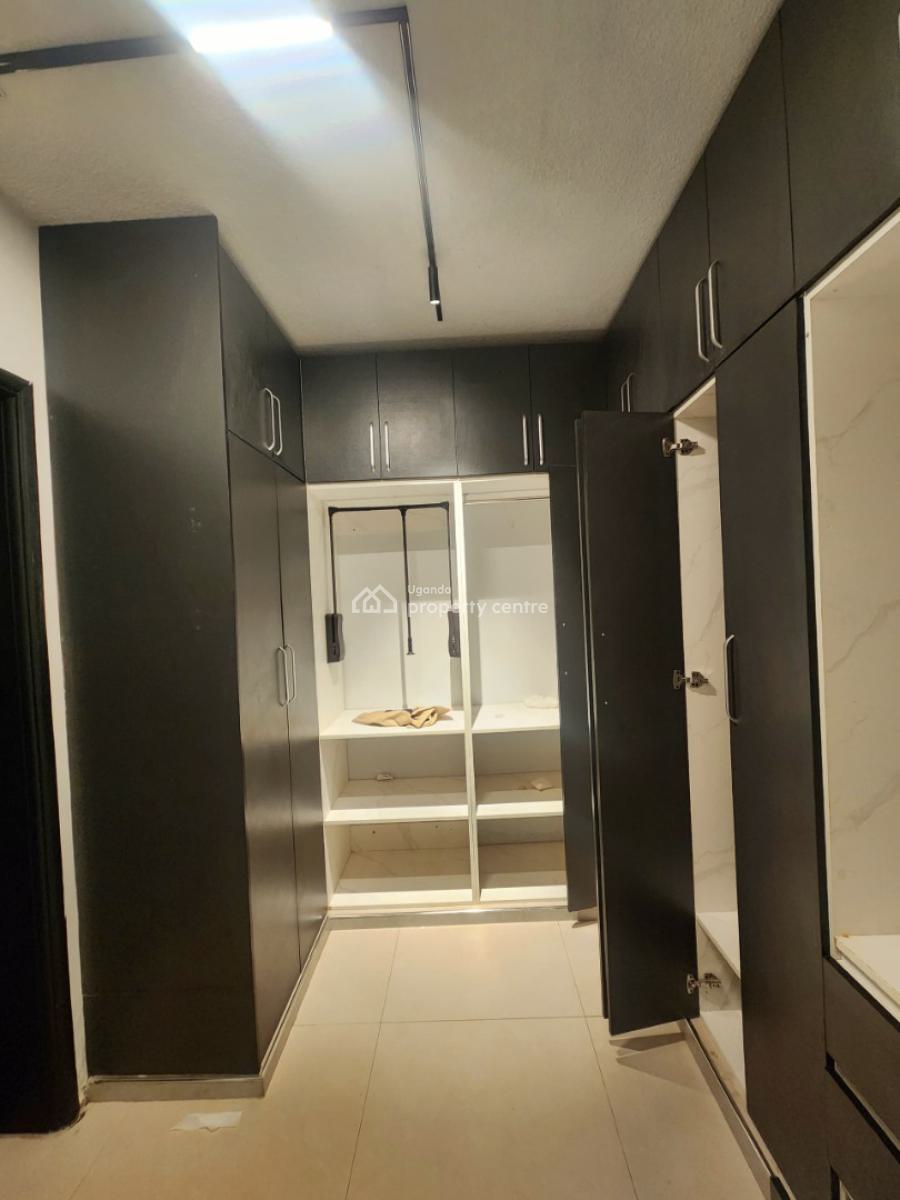 3 Bedroom Apartment, Kyanja, Kisaasi, Kampala, Central Region, Apartment for Rent