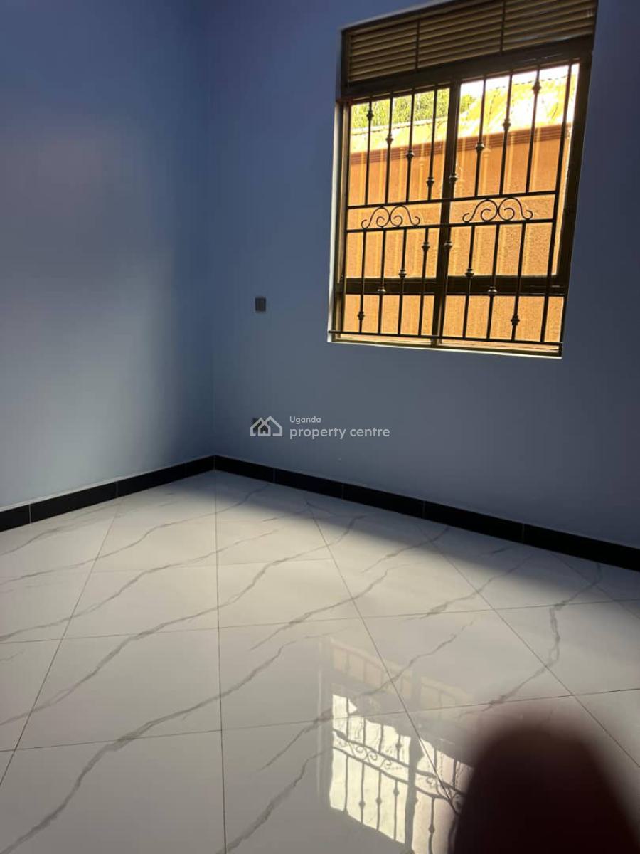 Beautiful 4 Bedroom House in Bwebajja Entebbe Road, Bwebajja, Arkright Estate,  Entebbe Road, Wakiso, Central Region, Terraced Bungalow for Sale