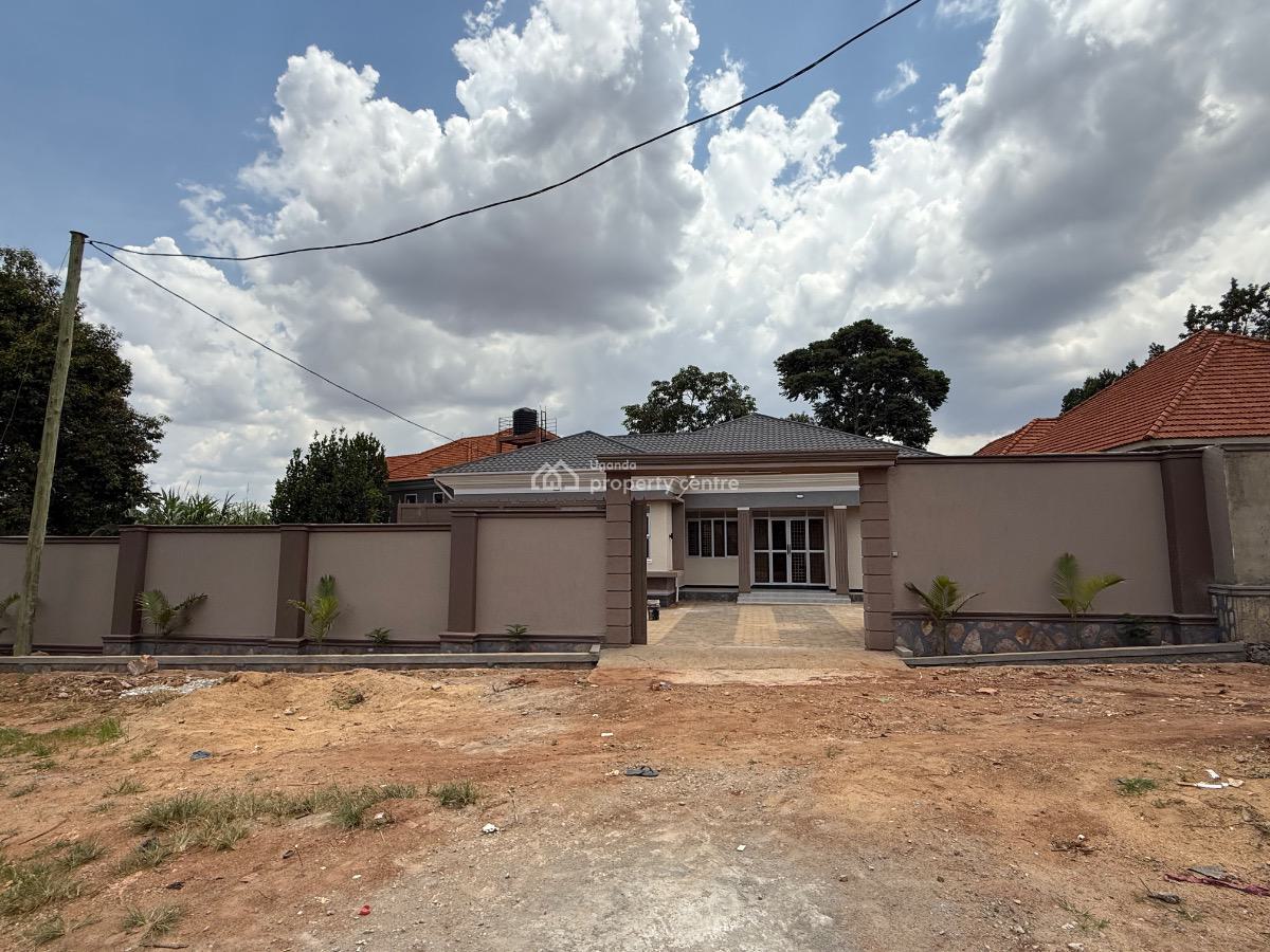 Luxury 4 Bedroom House ( Mailo Land) Kito/kira, Mamerito Rd, Kira Town, Wakiso, Central Region, Detached Bungalow for Sale