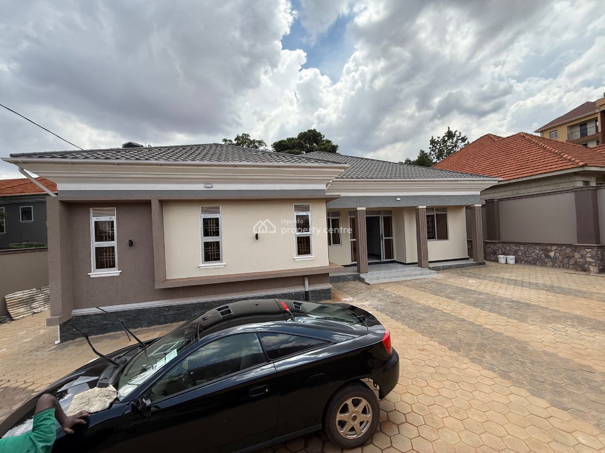 Luxury 4 Bedroom House ( Mailo Land) Kito/kira, Mamerito Rd, Kira Town, Wakiso, Central Region, Detached Bungalow for Sale