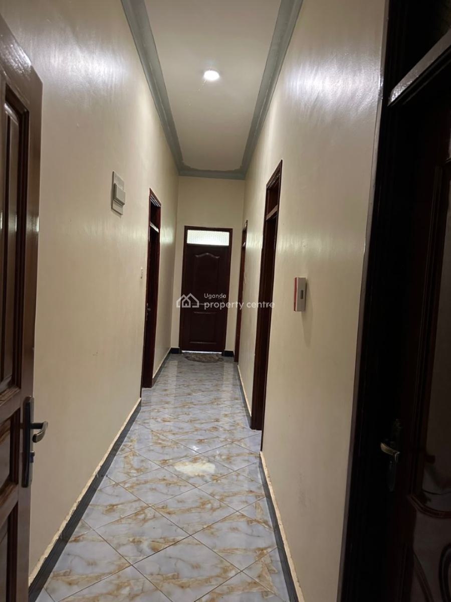 3 Bedroom House Bwebajja at 400m Entebbe Road, Bwebajja, Entebbe Municipality, Wakiso, Central Region, House for Sale