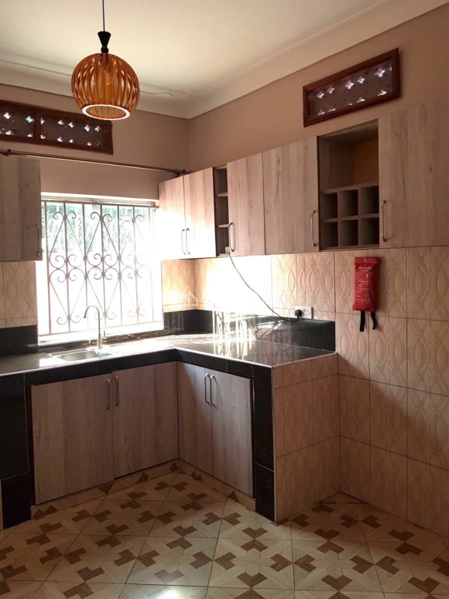 Modern 2 Bedroom Home, Plot 5133, Block 265, Zana Bunamwaya, Wakiso, Central Region, House for Rent