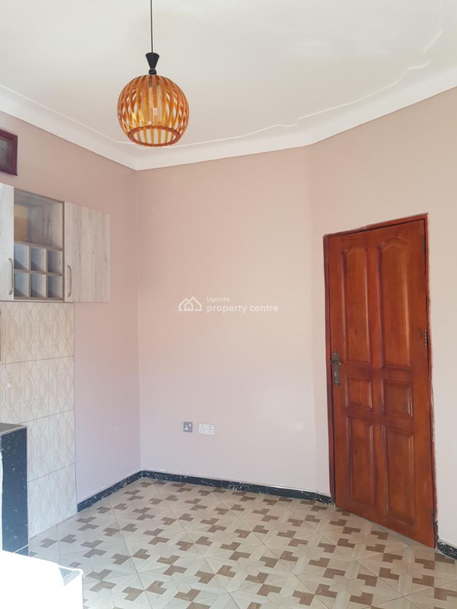 Modern 2 Bedroom Home, Plot 5133, Block 265, Zana Bunamwaya, Wakiso, Central Region, House for Rent