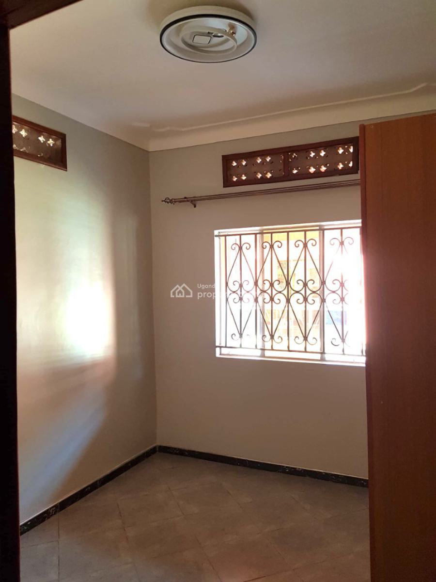 Modern 2 Bedroom Home, Plot 5133, Block 265, Zana Bunamwaya, Wakiso, Central Region, House for Rent