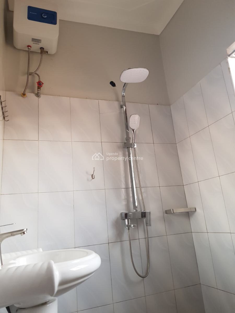 Modern 2 Bedroom Home, Plot 5133, Block 265, Zana Bunamwaya, Wakiso, Central Region, House for Rent