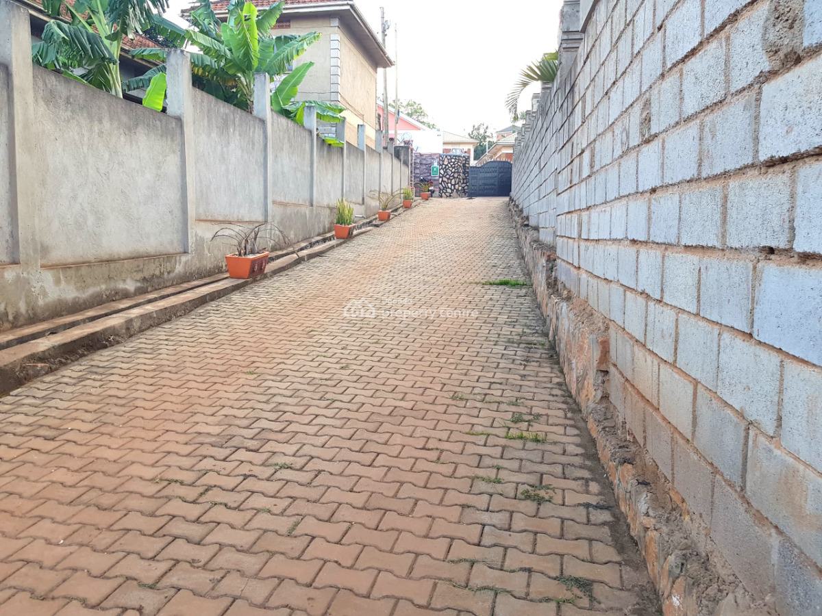 Secure 2 Bedroom Housing Compound (corporate Ready), Plot 5133, Block 265, Zana–bunamwaya, Wakiso, Central Region, House for Rent